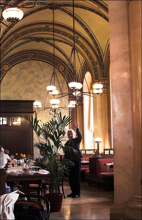 Cafe Central